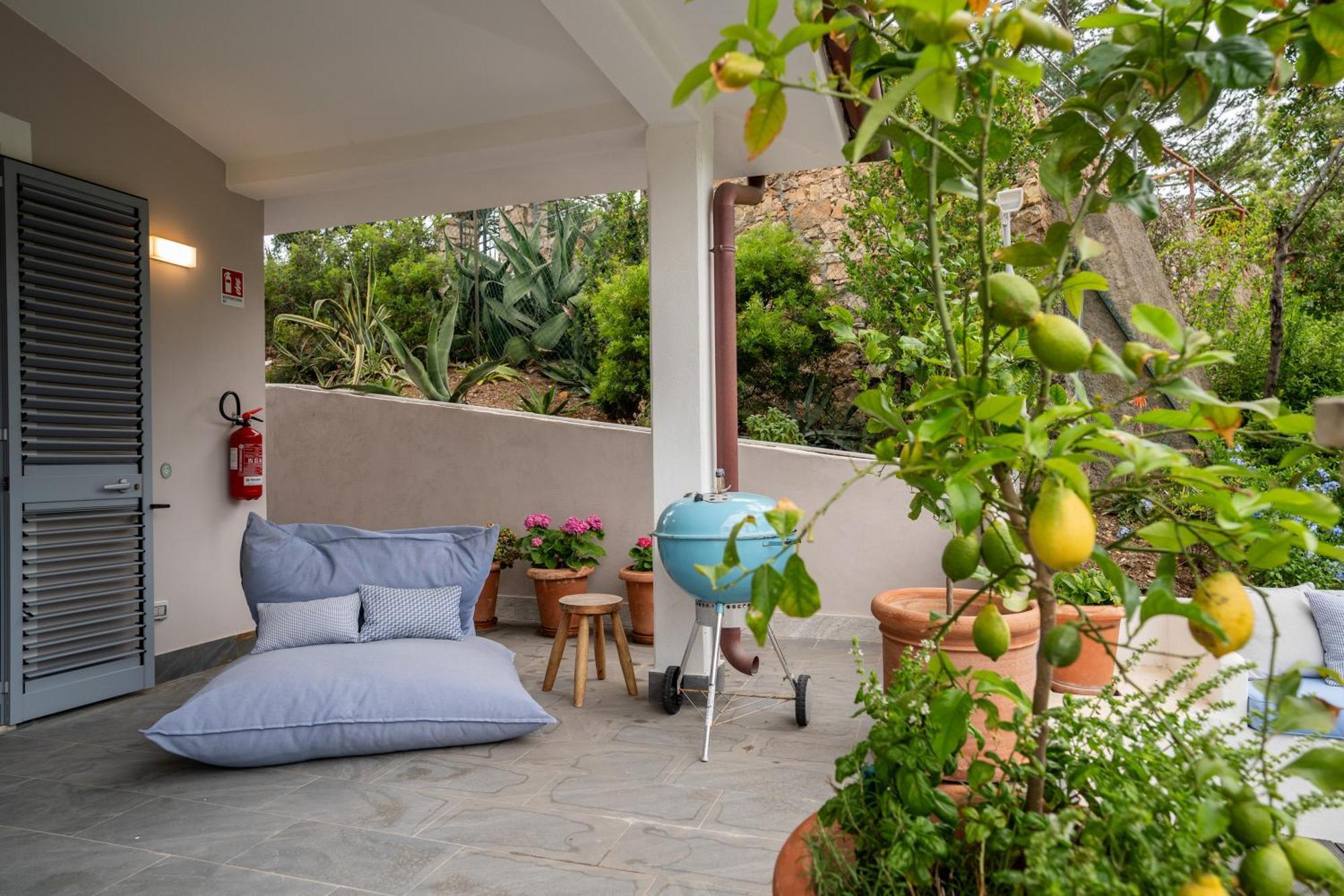 Elbitat Homes Bagnaia  Exterior photo