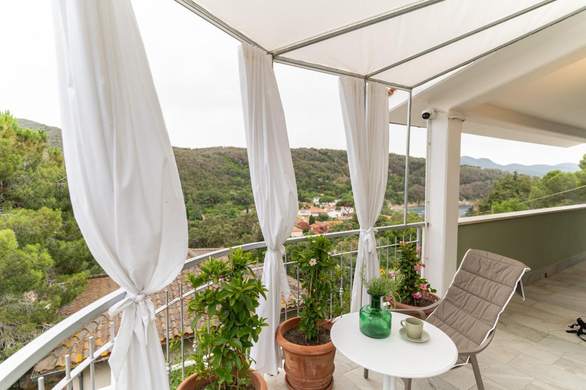 Elbitat Homes Bagnaia  Exterior photo