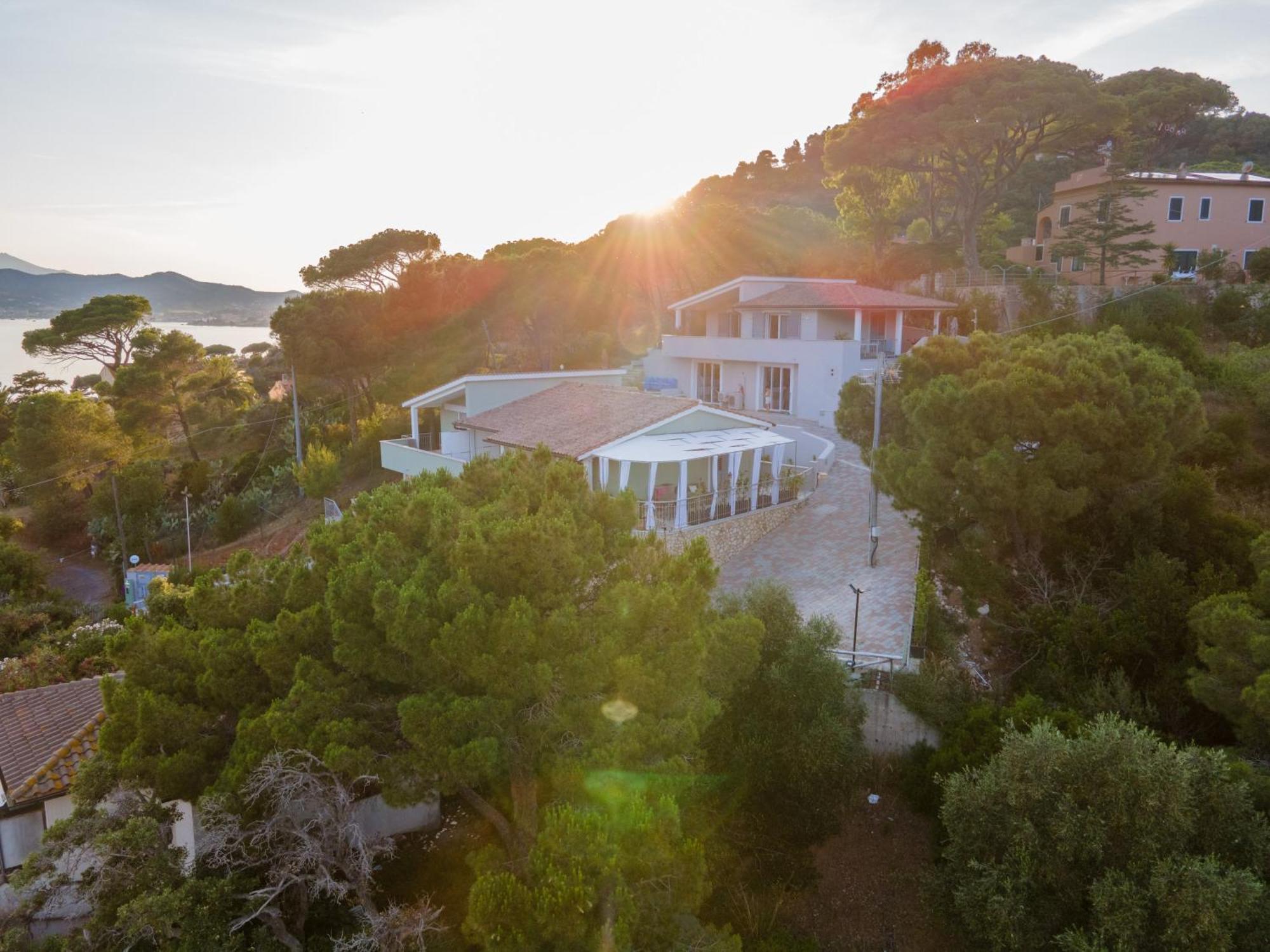 Elbitat Homes Bagnaia  Exterior photo